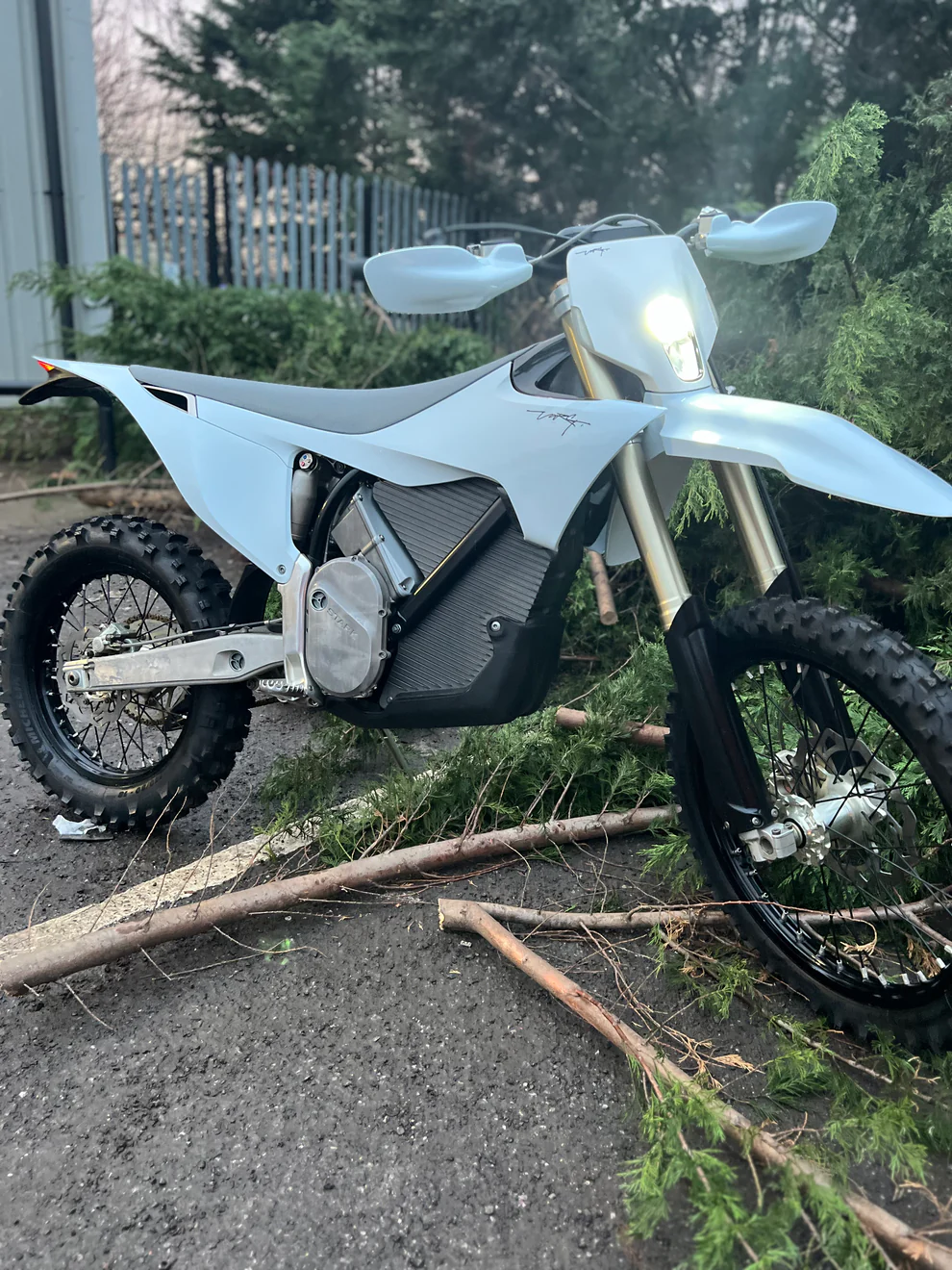 IMG8050webp Uk SurRon Wheels